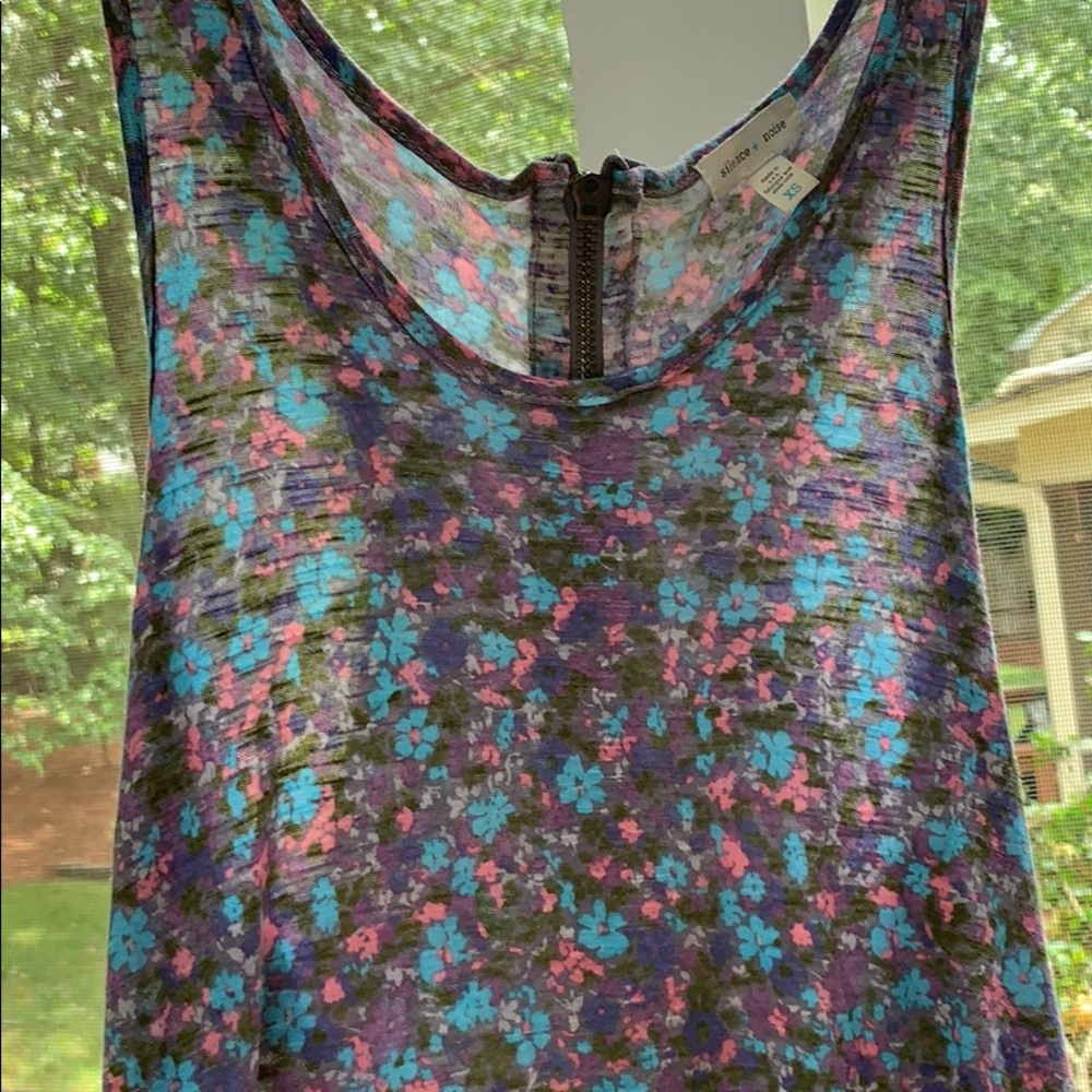 Urban Outfitters Silence and Noise tank XS